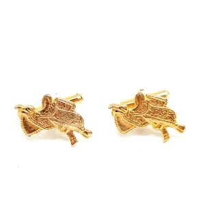 Vintage Gold Tone Horse Saddle Shape Cuff Links Western Cowboy Ranch Equestrian